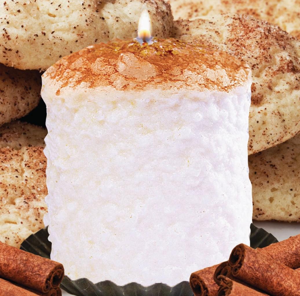 Warm Glow Hearth Classic Candle | Snickerdoodle