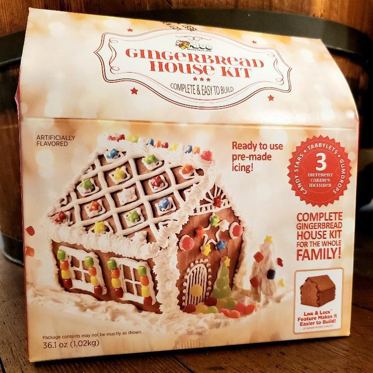 Gingerbread House Decorating Kit