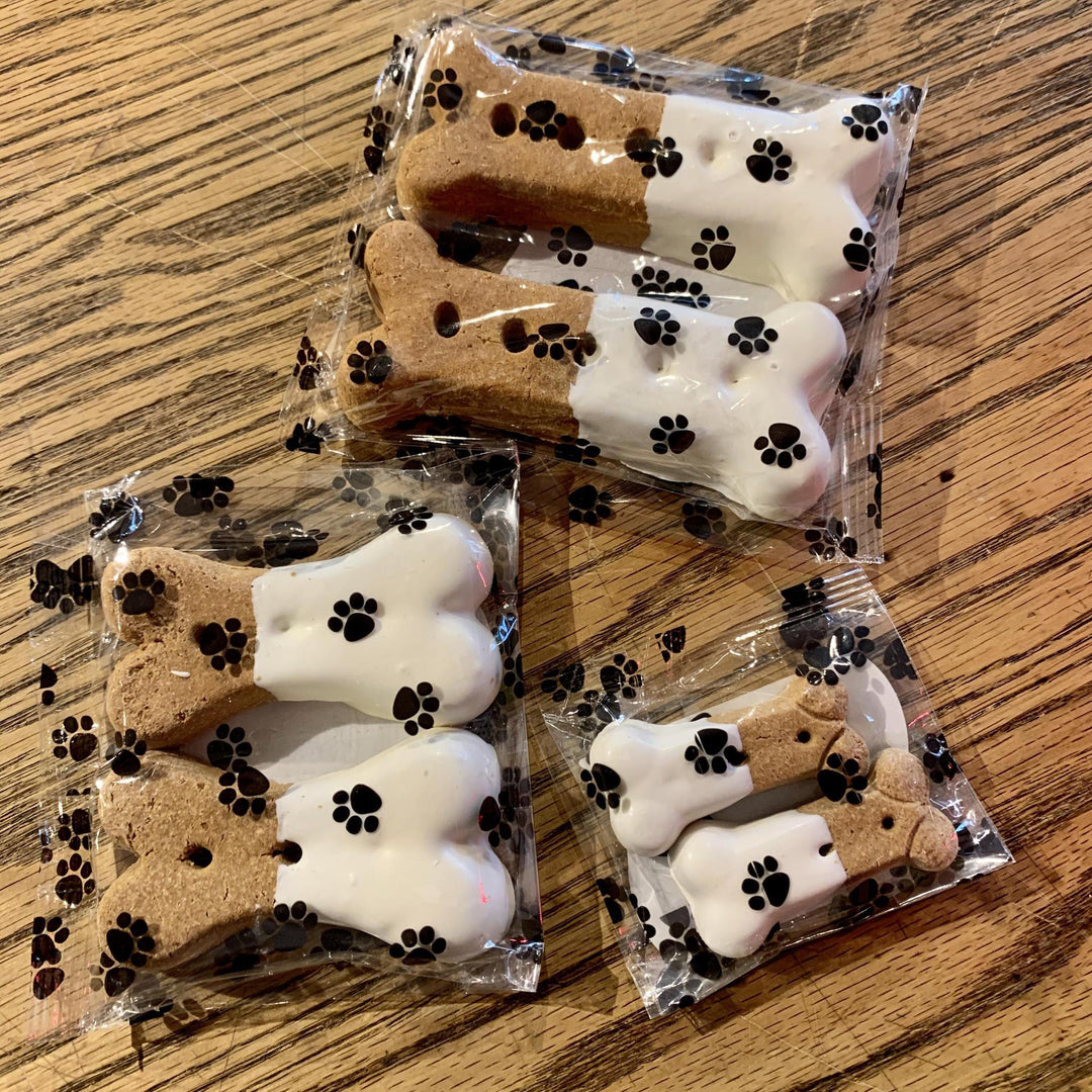 Vanilla Dipped Dog Bones by Gosanko Chocolate