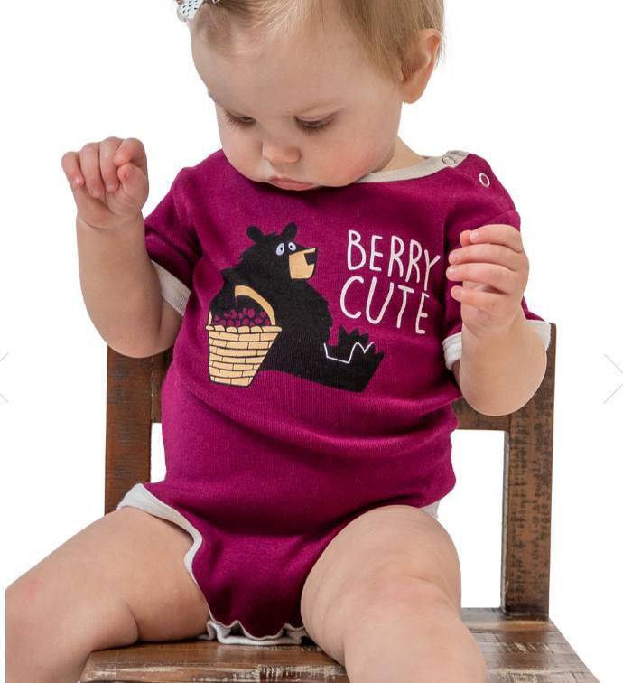 Bear Hug Infant Creeper Onesie | Berry Cute Bear Hug Infant Creeper Onesie | Berry Cute
