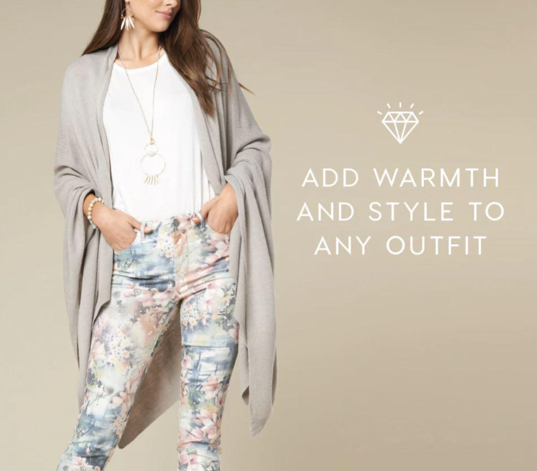 COCO + CARMEN Kiara Lightweight Wrap COCO + CARMEN Kiara Lightweight Wrap