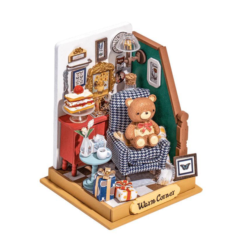 DIY Dollhouse Miniature Kit | Holiday Living Room