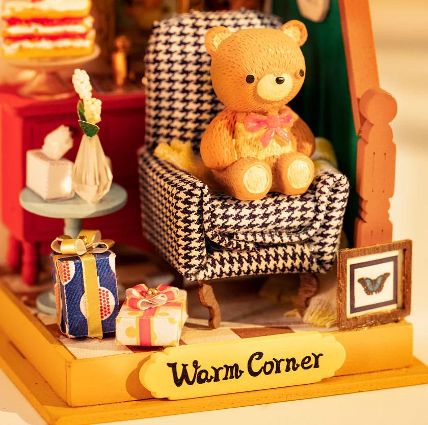 DIY Dollhouse Miniature Kit | Holiday Living Room