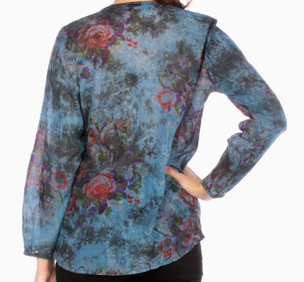 Floral Button-Down Blouse with Lace Appliqué – Vintage Wash Floral Button-Down Blouse with Lace Appliqué – Vintage Wash