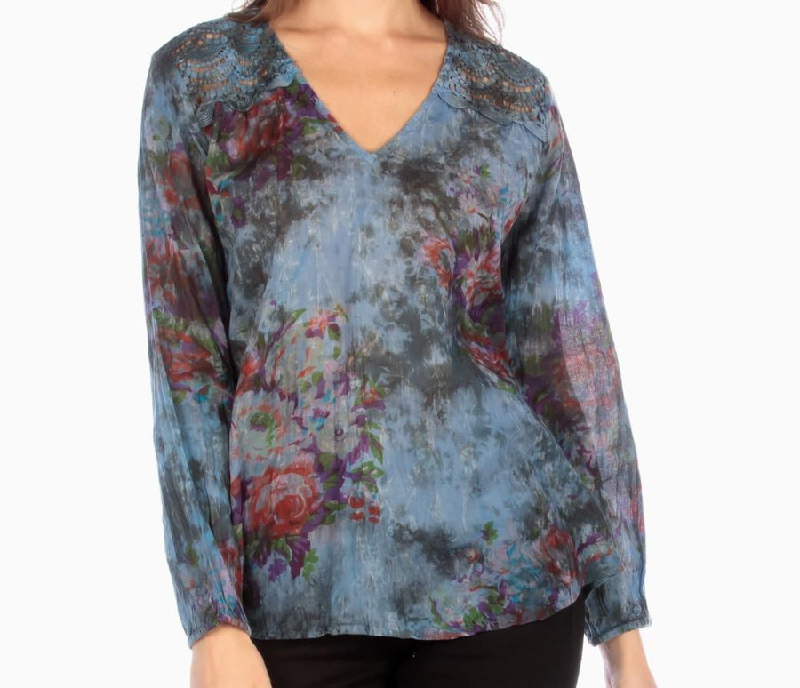 Floral Button-Down Blouse with Lace Appliqué – Vintage Wash Floral Button-Down Blouse with Lace Appliqué – Vintage Wash