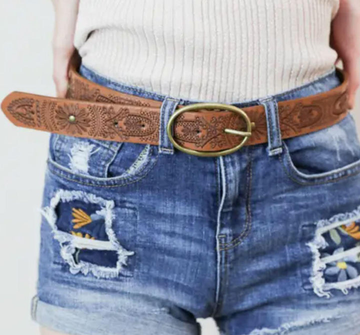 Floral Stitch Oval Buckle Belt