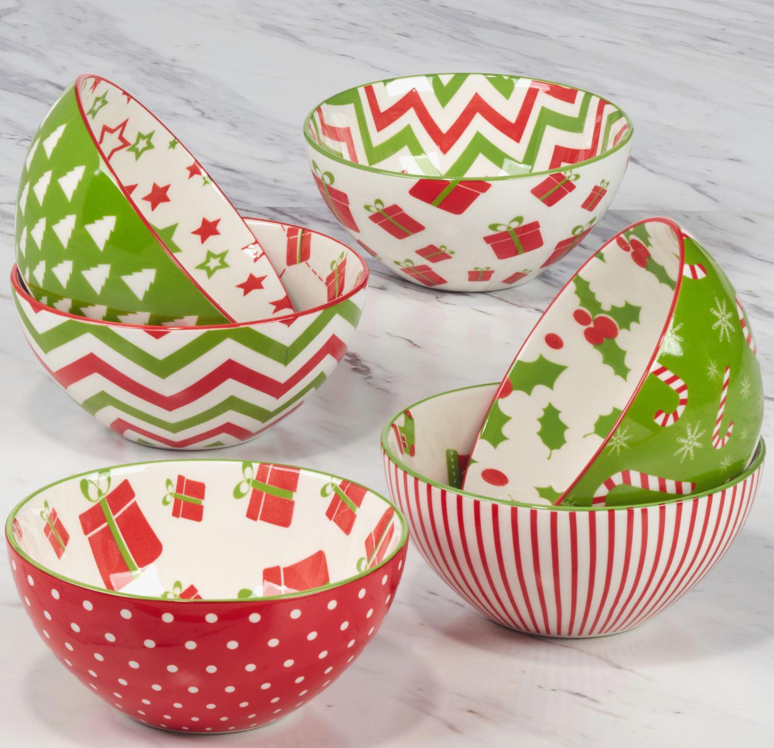 Plastic deals christmas bowls