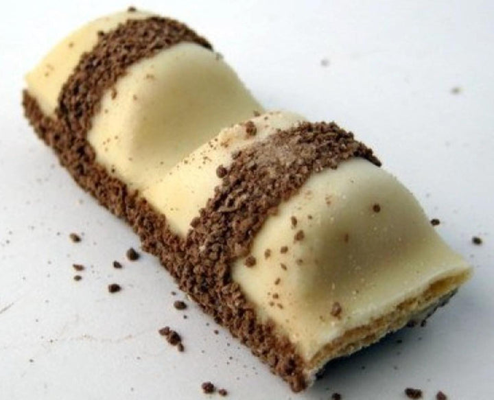 Kinder Bueno White Chocolate Bar