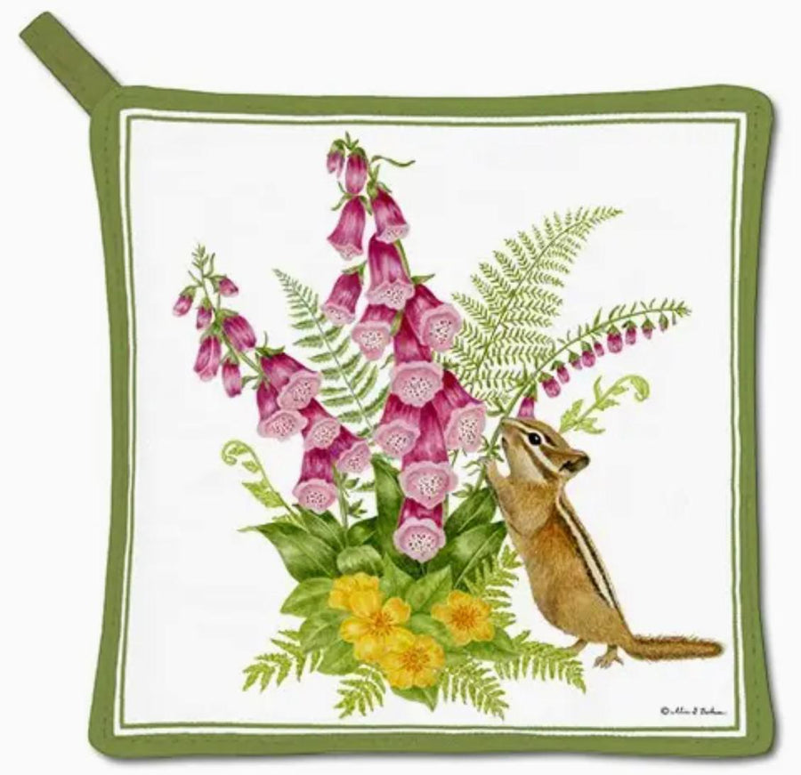 Kitchen Potholder | Chippy Chipmunk