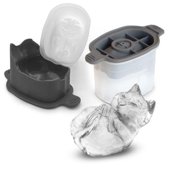 Kitten & Yarn Ice Cube Molds