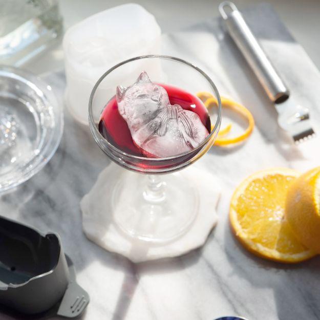 Kitten & Yarn Ice Cube Molds