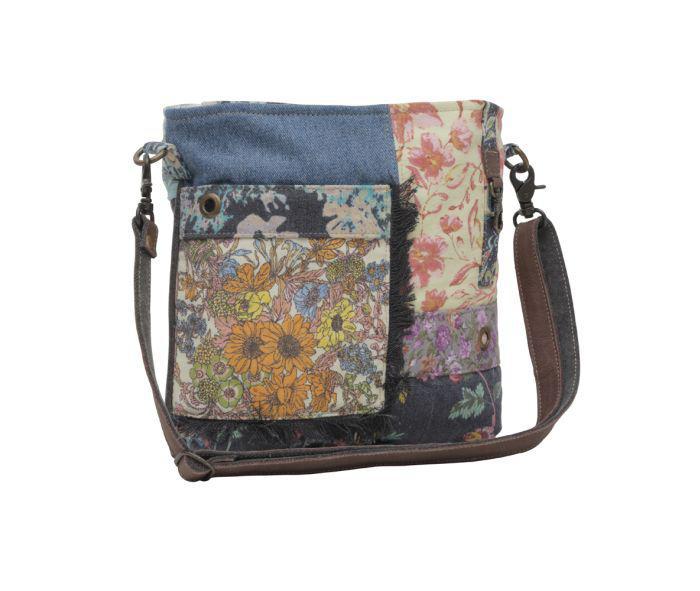 Le Fleur Blu Shoulder Bag Le Fleur Blu Shoulder Bag