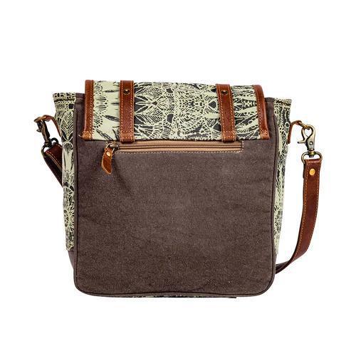 Le Medallion Shoulder Bag Le Medallion Shoulder Bag