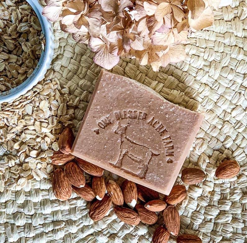 Moisturizing Goat Milk Soap | Almond Oatmeal Moisturizing Goat Milk Soap | Almond Oatmeal