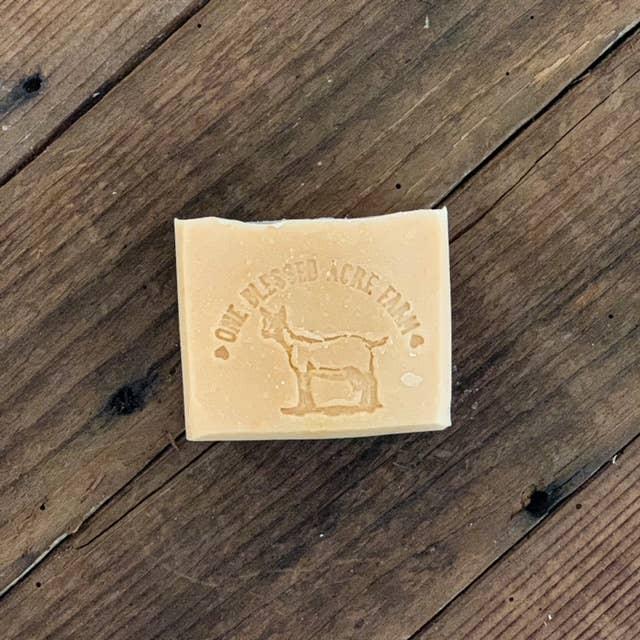 Moisturizing Goat Milk Soap | Fresh Lavender Moisturizing Goat Milk Soap | Fresh Lavender