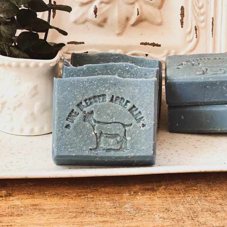 Moisturizing Goat Milk Soap | Lilac in Bloom Moisturizing Goat Milk Soap | Lilac in Bloom