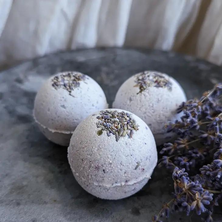 Natural Bath Bomb | Sweet Lavender