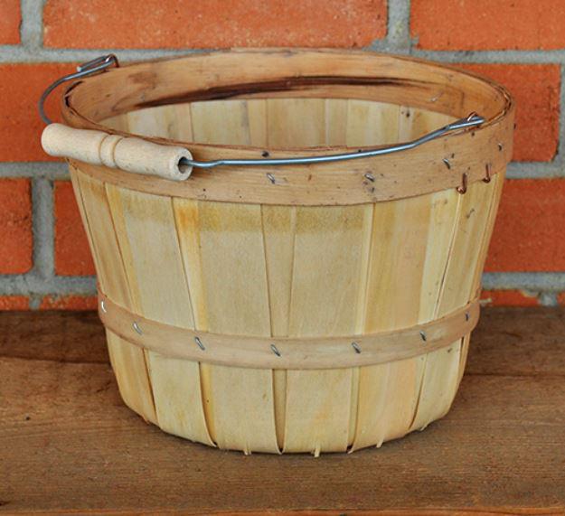 Peck Basket with handle Peck Basket with handle