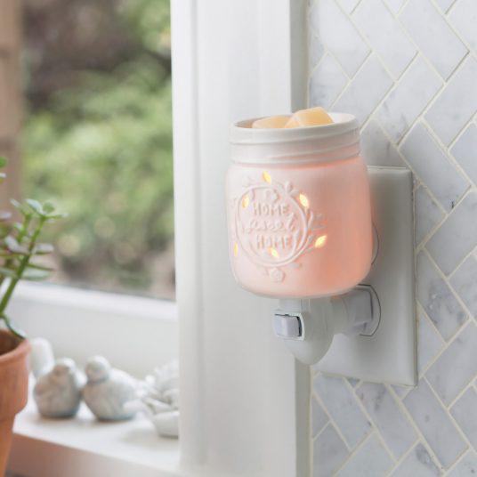Pluggable Fragrance Warmer | Mason Jar Pluggable Fragrance Warmer | Mason Jar