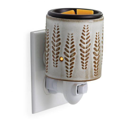 Pluggable Fragrance Warmer | Wheat & Ivory
