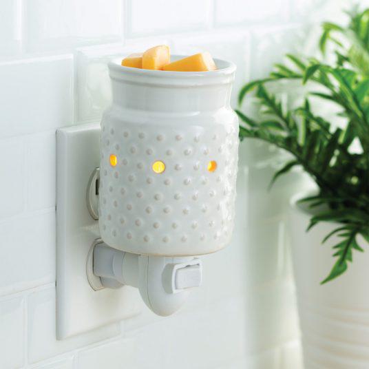 Pluggable Fragrance Warmer | White Hobnail Pluggable Fragrance Warmer | White Hobnail