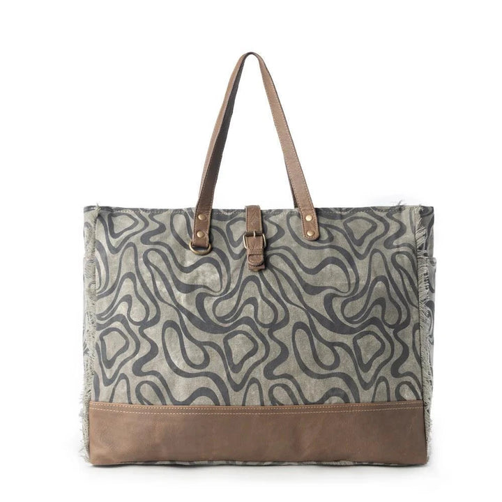 Riverbed Trail Weekender Bag for Women in olive with vintage print detail Riverbed Trail Weekender Bag for Women in olive with vintage print detail