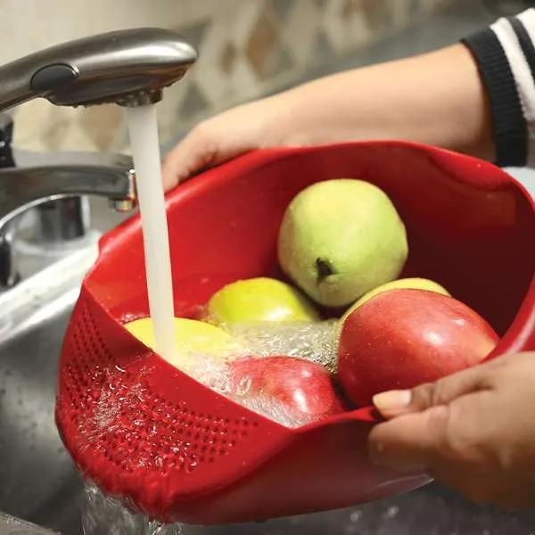 Serving Bowl with Strainer Serving Bowl with Strainer