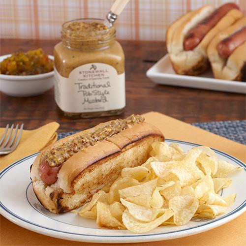 Stonewall Kitchen Mustard | Traditional Pub Style Stonewall Kitchen Mustard | Traditional Pub Style