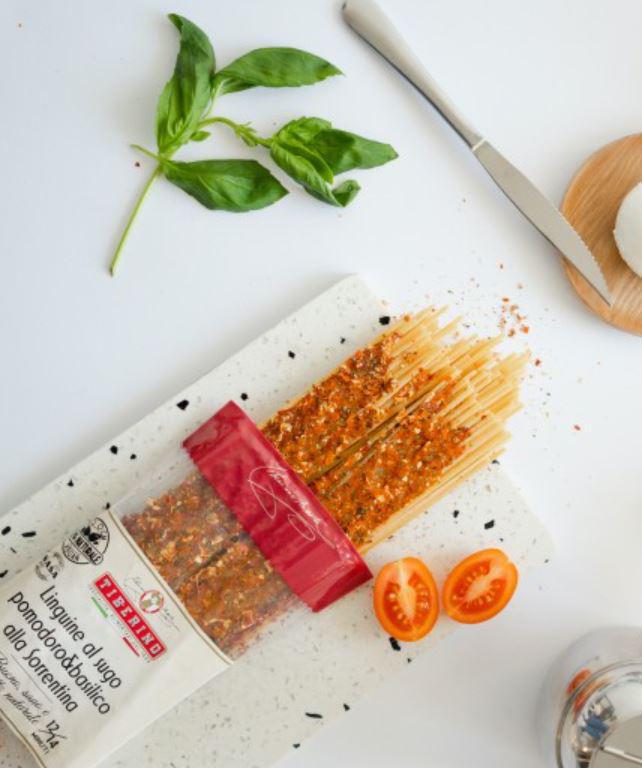 Tiberino Italian One Pot Meal | Linguine Sorrento with Tomato and Basil Tiberino Italian One Pot Meal | Linguine Sorrento with Tomato and Basil