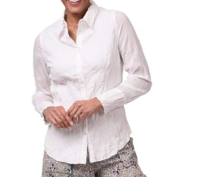 Tulip Clothing Snapdragon & Twig Gretchen Top Button Down in White Tulip Clothing Snapdragon & Twig Gretchen Top Button Down in White