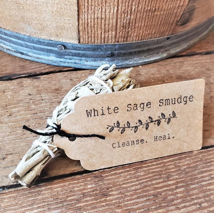 White Sage Smudge - 4" Bundle White Sage Smudge - 4" Bundle