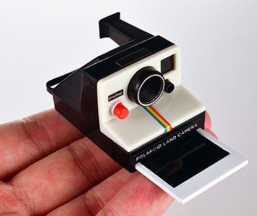 World’s Coolest Polaroid Keychain World’s Coolest Polaroid Keychain