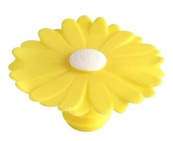 Charles Viancin Bottle Stopper | Daisy Yellow Charles Viancin Bottle Stopper | Daisy