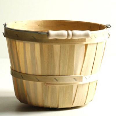 1/2 Peck Basket Natural with Handle
