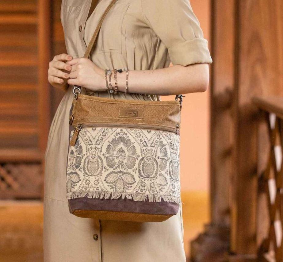 Brandish Shoulder Bag