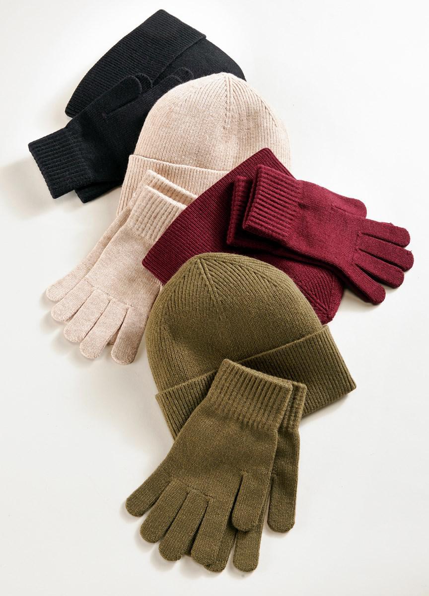 Charlie Paige Viscose Blend Hat and Glove Set