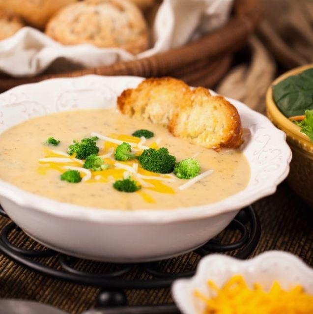 Cugino's Cheesy Creamy Cheddar Broccoli Soup