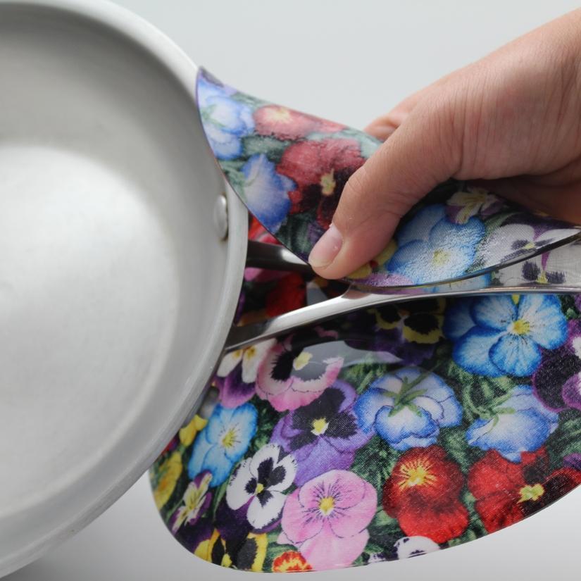 Decorative Silicone Trivet Pansies