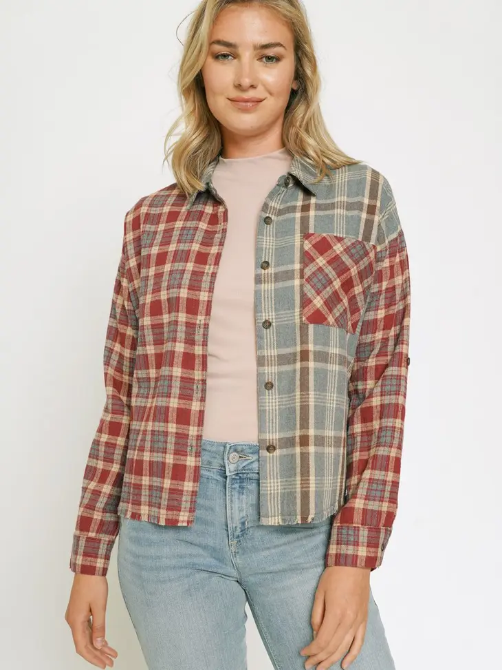 Duo Color Checker Button Up Top | Burgundy