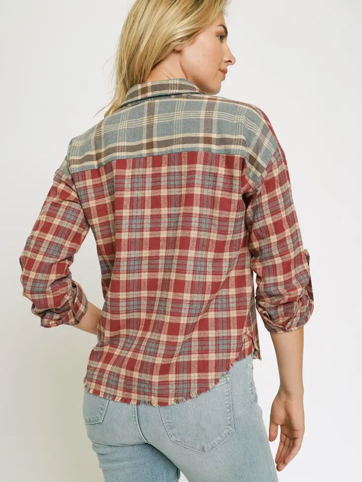 Duo Color Checker Button Up Top | Burgundy