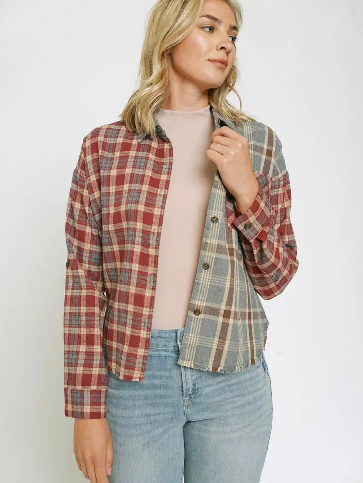 Duo Color Checker Button Up Top | Burgundy