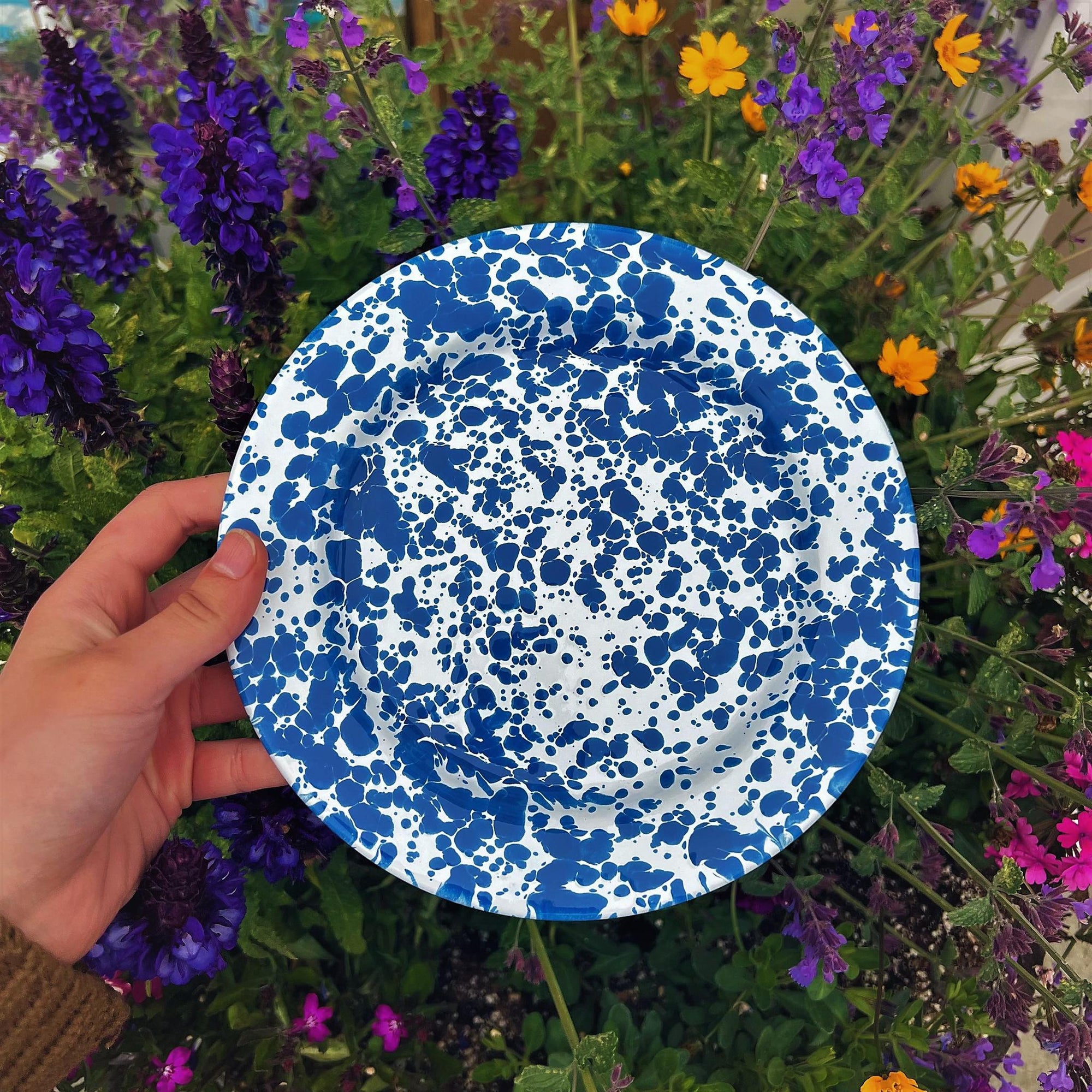 Enamelware Splatter Flat Salad Plate | Pink & White