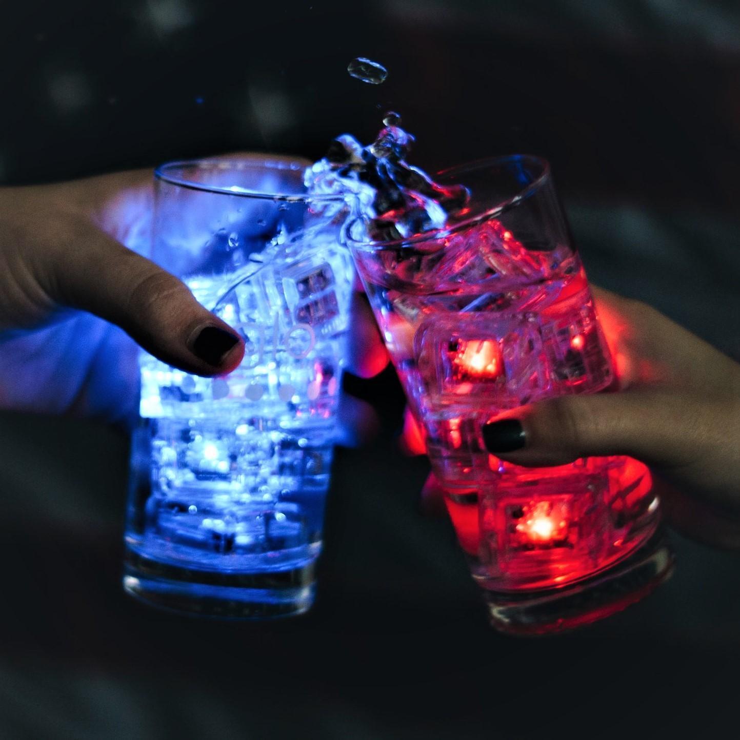 Glo® Liquid-activated cubes