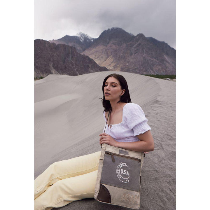 Inspiration Shoulder Bag