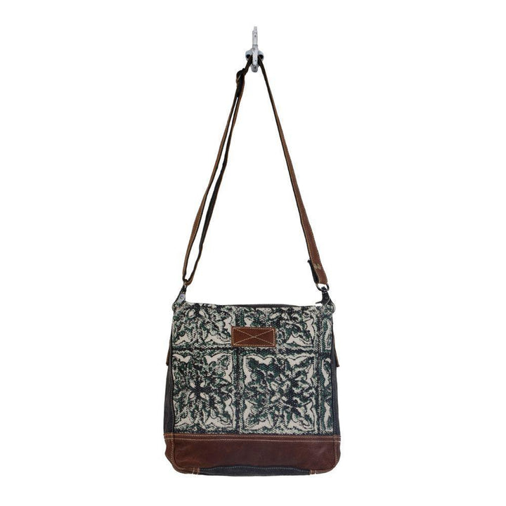 Labyrinthian Small & Crossbody bag