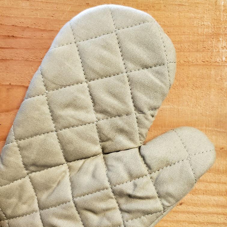 Quilted Cotton Oven Mitts