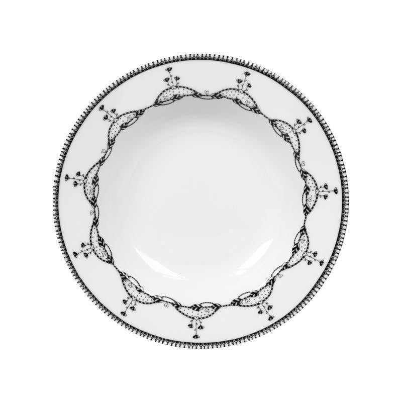 Miss Blackbirdy 8" Soup Plate | Chain Pattern