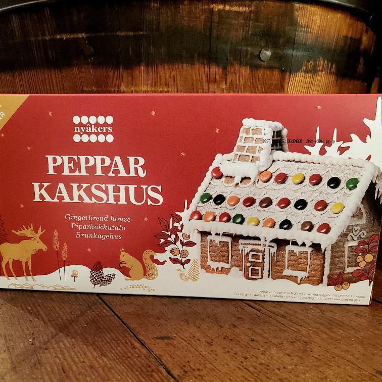 Nyakers Swedish Gingerbread House Kit Peppar Kakshus