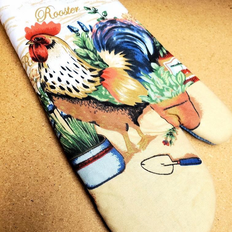 Rooster Kitchen Towel, Pot Holder and Oven Mitt Set