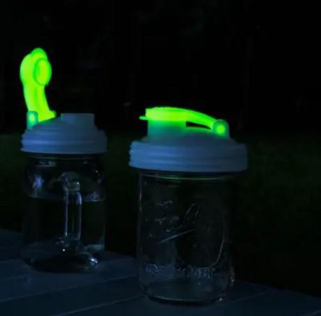 reCAP® Mason Jar Storage Pour Lid with Carry Loop | Green Glow